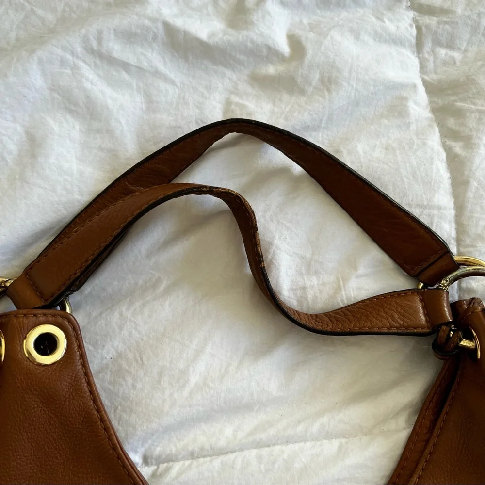 MICHAEL KORS | brown leather hobo